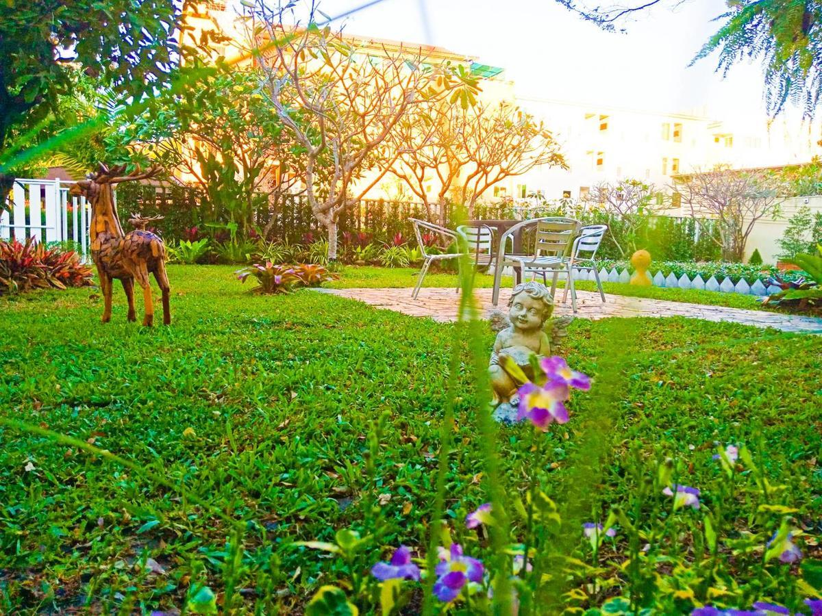 มันยี บูทิก เฮาส์ Hotel เชียงใหม่ ภายนอก รูปภาพ